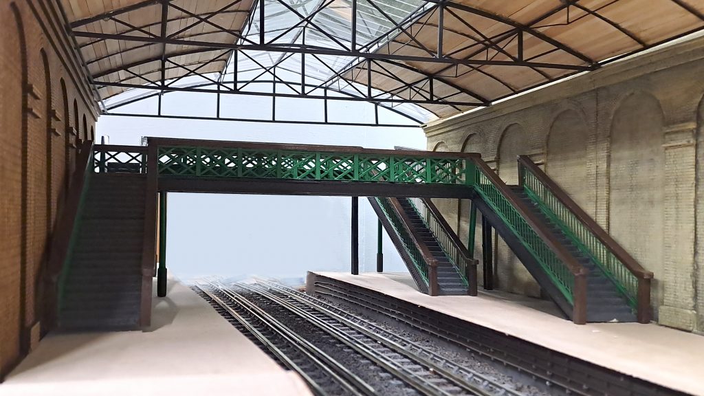 Model 1:43. District Ry Train Shed -West Brompton station. interior of roof and footbridge